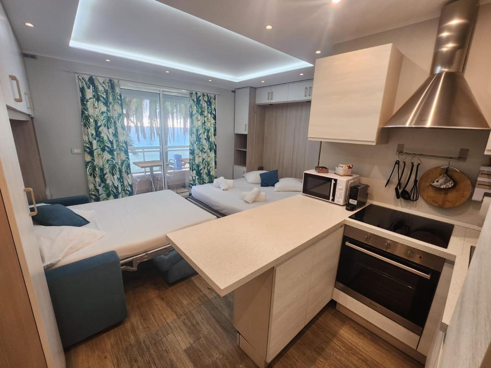 Bluemarine, Studio Vista Mare Menton Exterior foto